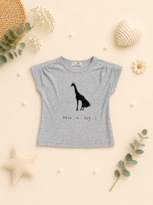 gigi the giraffe tee